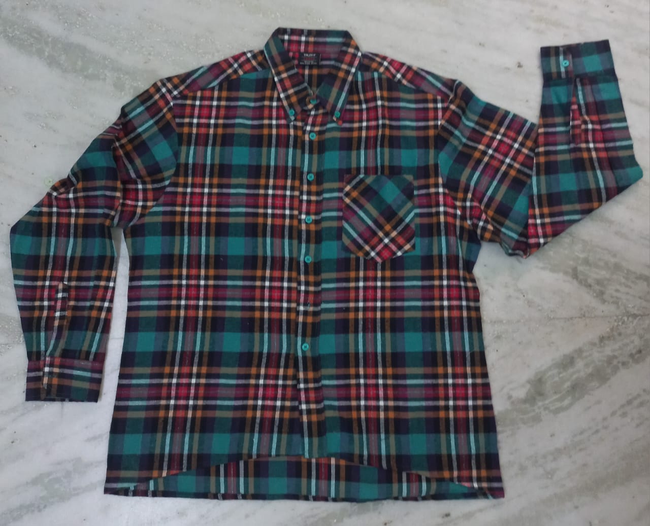 Yarn-dyed flannel plaid